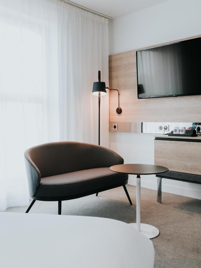 Novotel Angers Centre Gare Exterior foto