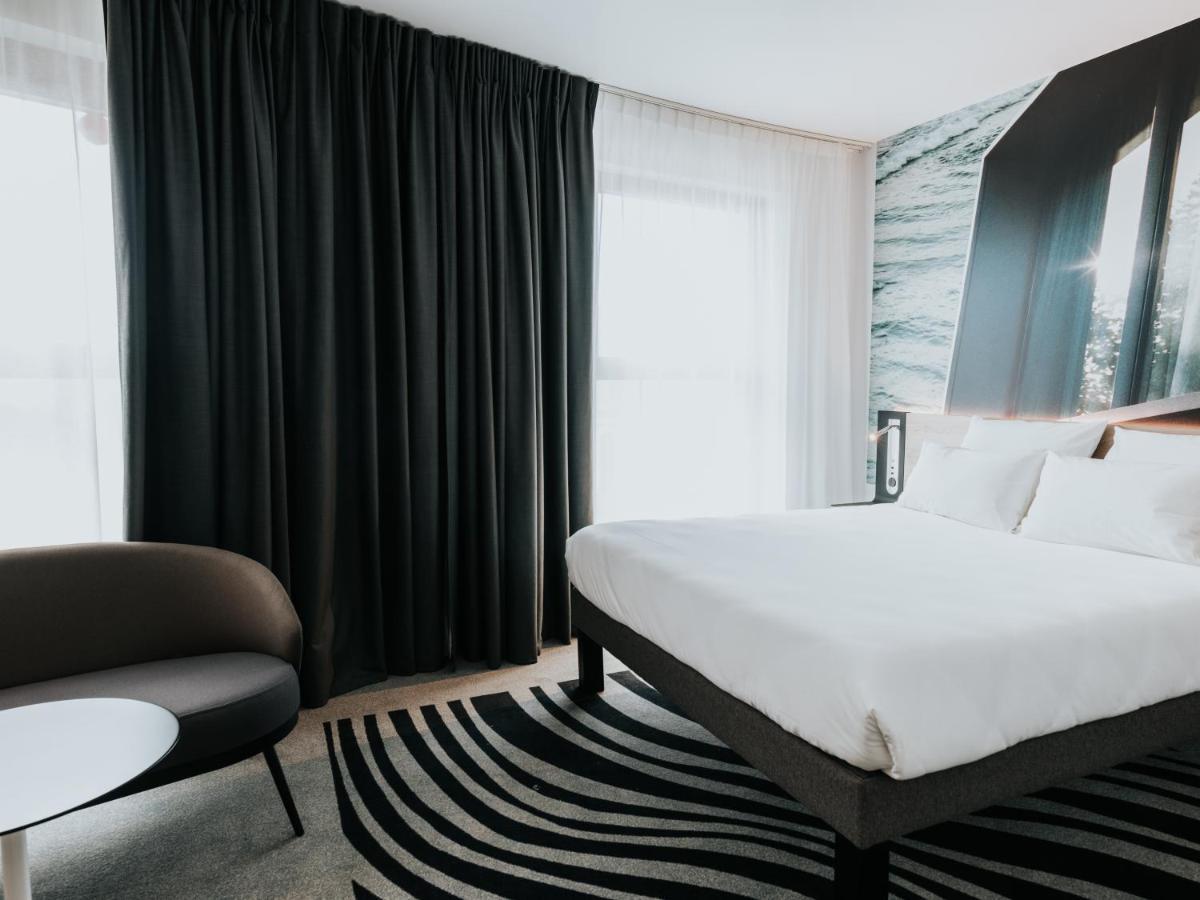 Novotel Angers Centre Gare Exterior foto